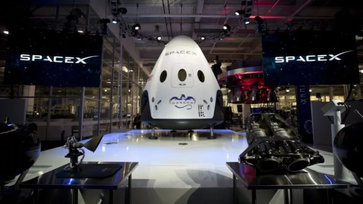 10 Fun Facts About Spacex